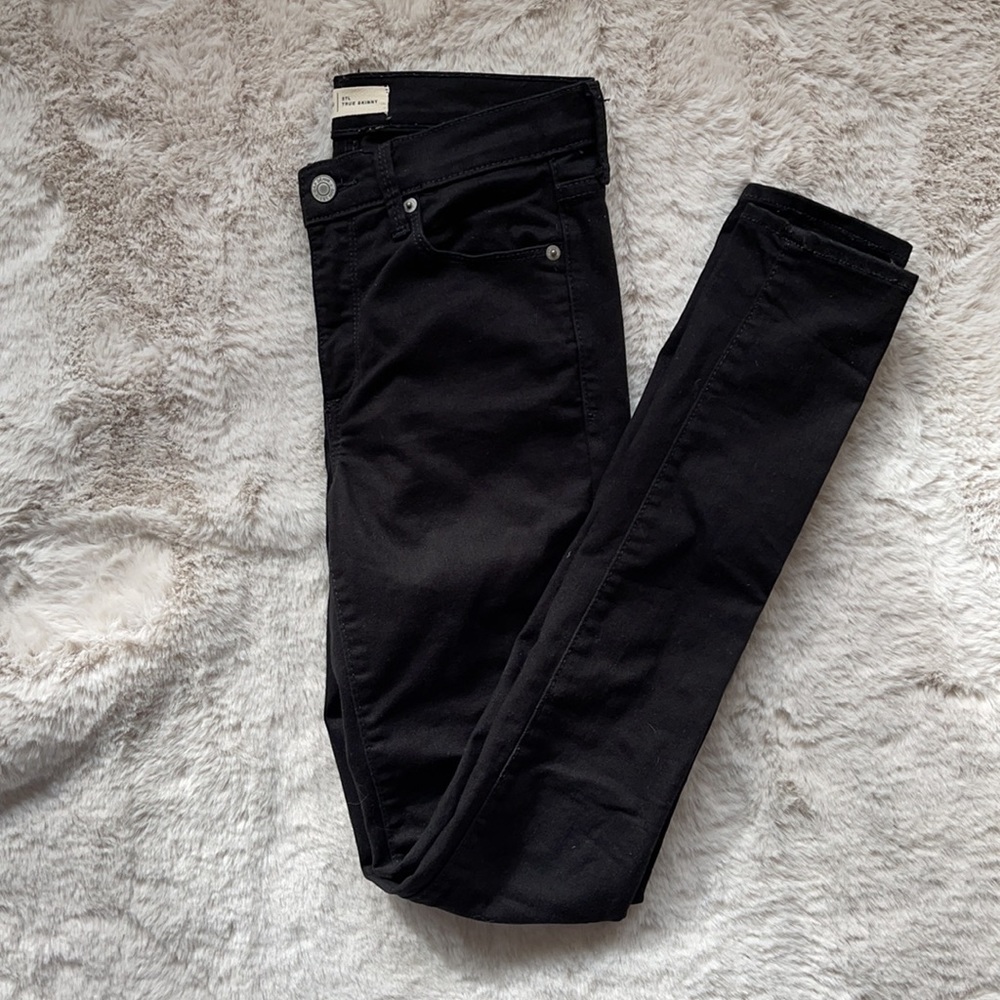 Gap 1969 True Skinny Black Jeans